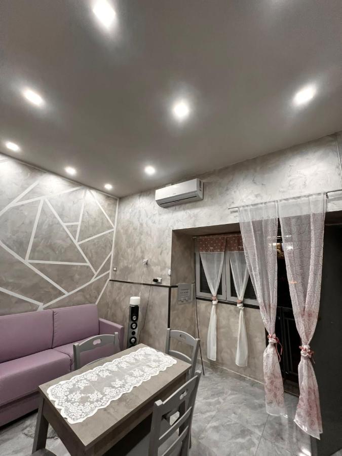 Mary Luna B&B Νάπολη Εξωτερικό φωτογραφία